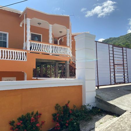 Riviere Chateau - جزيرة جورس المظهر الخارجي الصورة